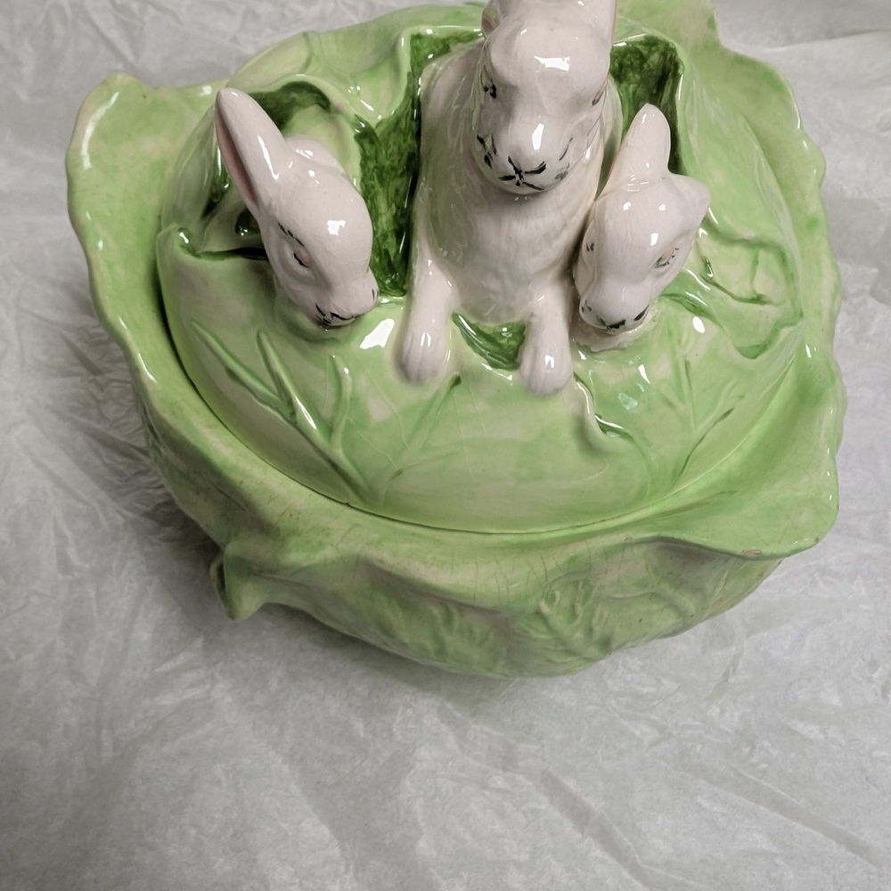 Green and White Rabbit Figurine Bowl